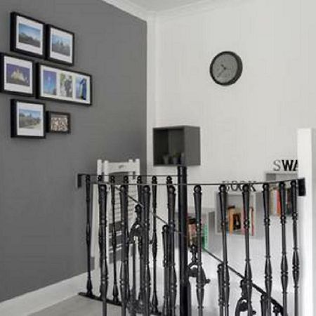 Park View Studio Walking Distance To Royal Mile Appartamento Edimburgo Esterno foto