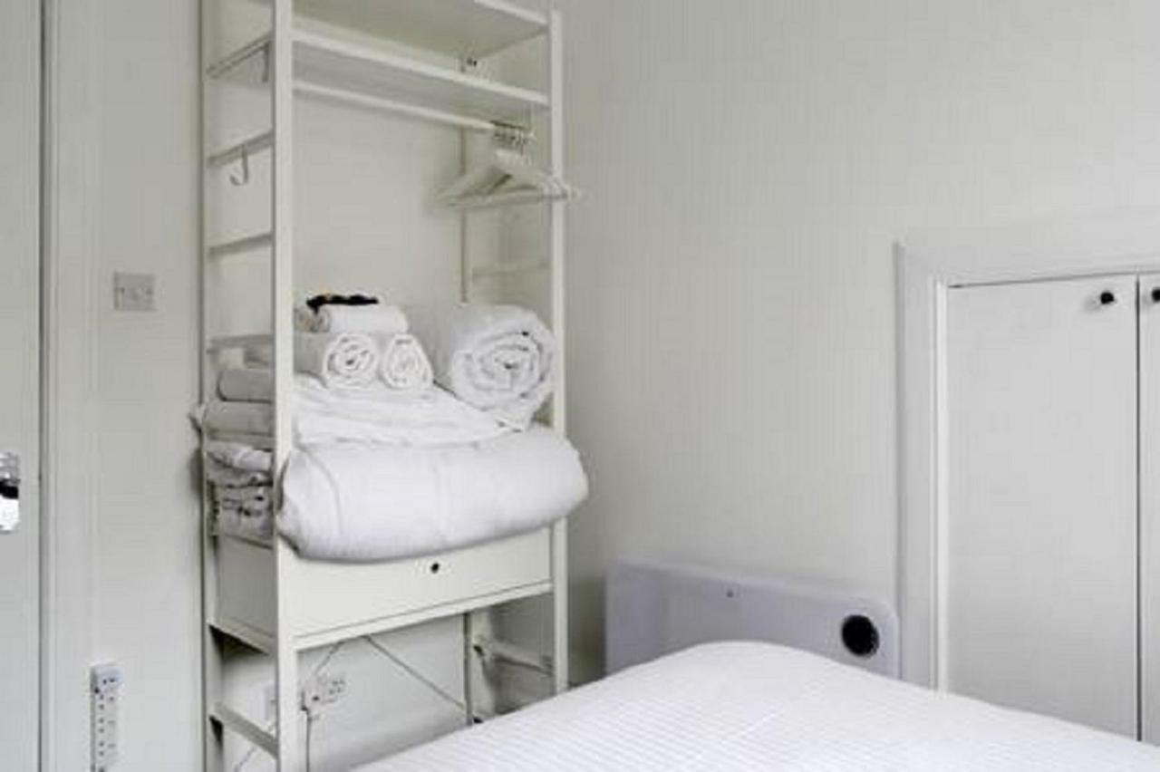Park View Studio Walking Distance To Royal Mile Appartamento Edimburgo Esterno foto